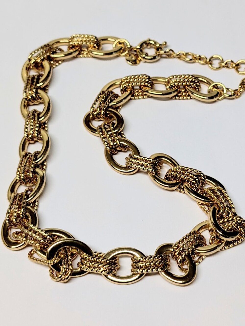 Talbots Polished Gold Link Chain Necklace - Picture 1 of 6